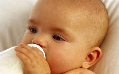 2025年5月2日出生女孩命好不好 八字取名技巧