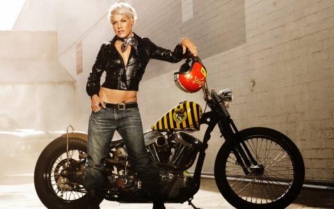 任铭萱XBGGDI4T相关图片 任铭萱XBGGDI4T相关图片