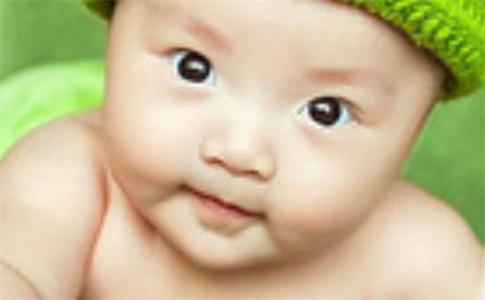 男孩杨姓名大全洋气2025 杨姓男孩新颖有涵养的名字